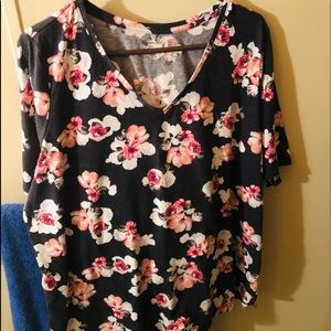 Lane Bryant gray and pink t-shirt. Stretch material.